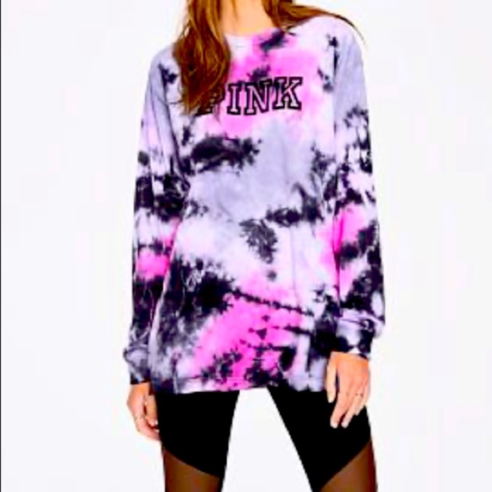 VS NWOT long sleeve campus shirt